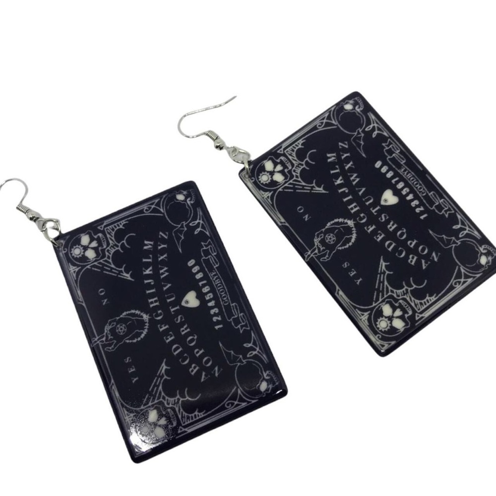 Skull Ouija Spirit Board Earrings new age occult goth gothic new - Picture 1 of 3